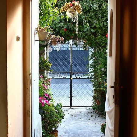 Bed and Breakfast La Casa De La Gringa Quito Exterior foto