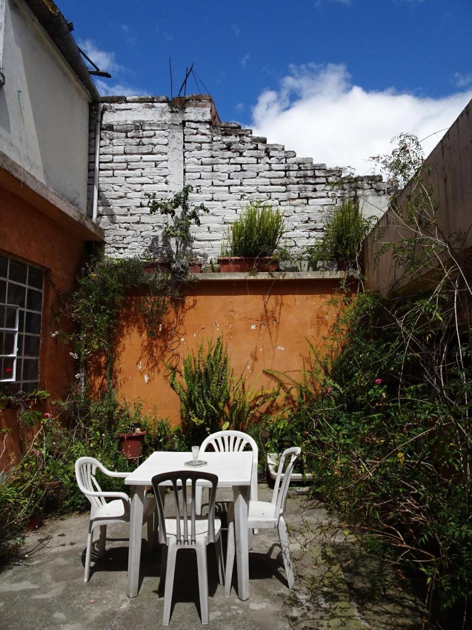 Bed and Breakfast La Casa De La Gringa Quito Exterior foto